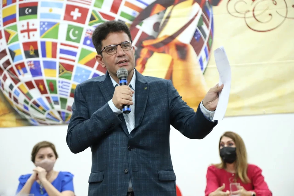 Dentre os denunciados, esto dois irmos do governador, servidores pblicos, empresrios e pessoas que teriam atuado como ''laranjas'' (Crdito: Mardilson Gomes/SEE/governo do Acre)