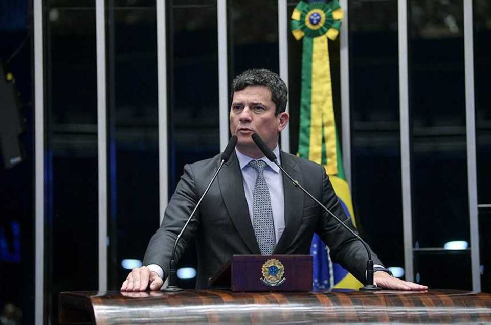 O PL indica gastos supostamente irregulares de R$ 7 milhes, j o PT afirma que o senador teria gasto R$ 21 milhes (foto: Pedro Frana/Agncia Senado)