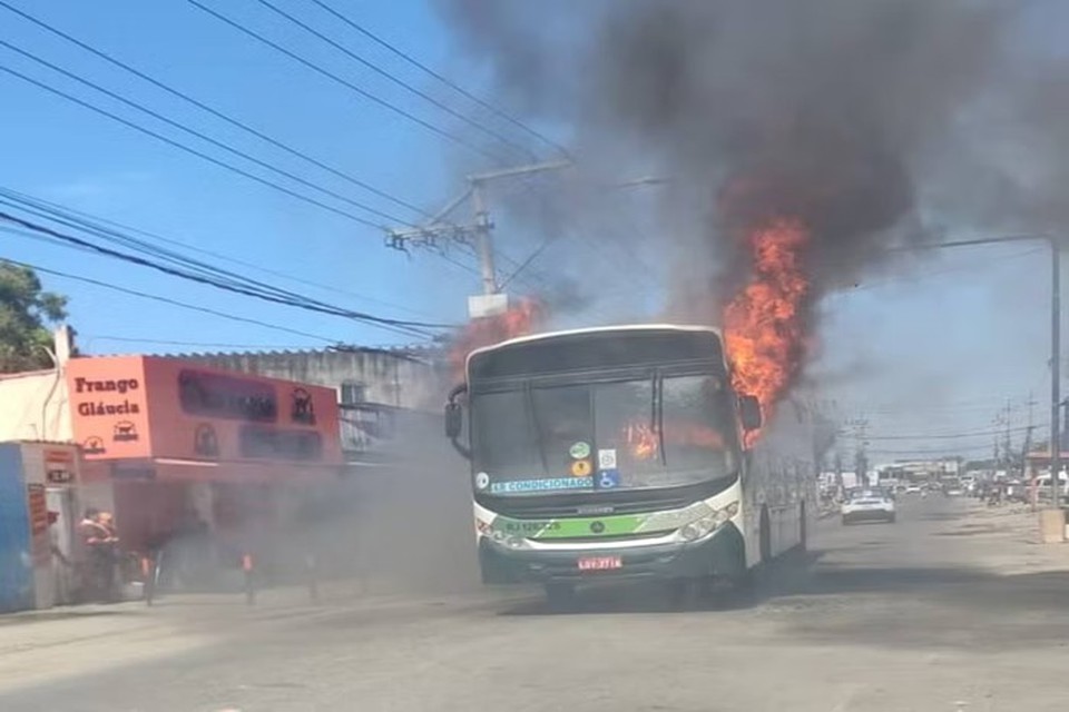 A ao foi feita como represlia contra a morte um dos chefes do trfico na Vila Norma, na Baixada Fluminense (foto: Reproduo )