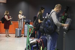 Senado aprova volta do despacho gratuito de bagagem (Foto: Rovena Rosa/Agência Brasil)
