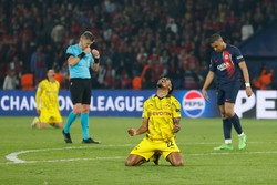 Borussia Dortmund vence na visita ao PSG e vai  final da Champions (ODD ANDERSEN / AFP)