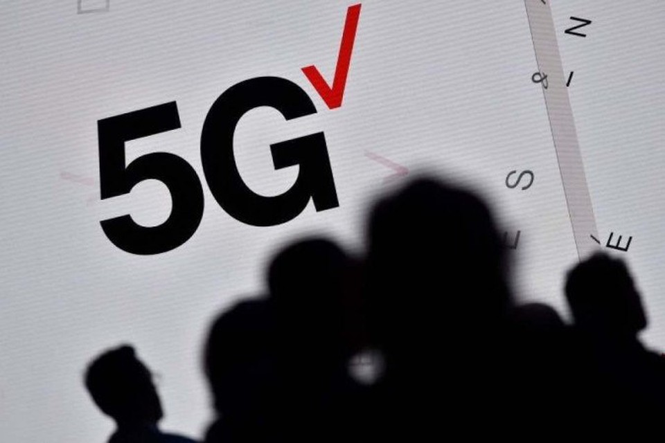 A disponibilizao imediata da rede depende do cronograma de cada operadora, uma vez que a liberao da faixa no garante a instalao imediata das redes nas localidades (foto: AFP / Pau BARRENA)