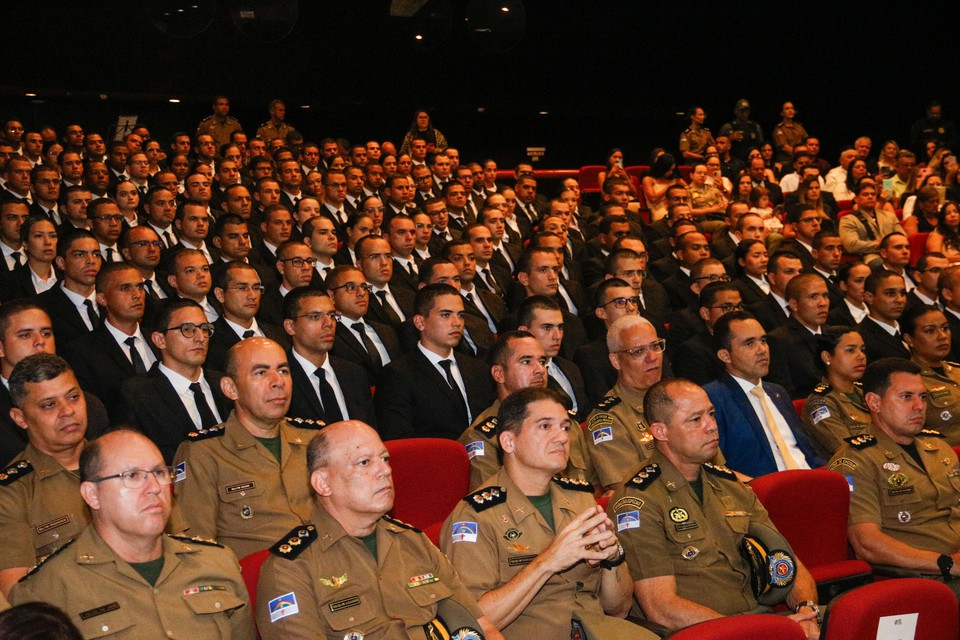 PMs participaram de aula inaugural de curso  (Foto: Marina Torres/DP)