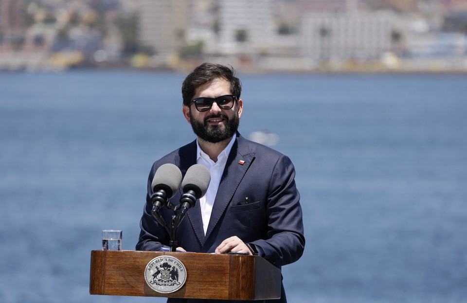 Gabriel Boric, presidente do Chile (Foto: LUDOVIC MARIN/AFP)