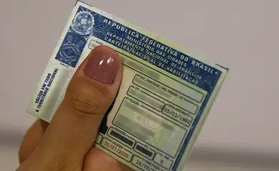 Hoje, com a nova etapa em andamento e ampliao do Programa, mais de 20 mil pessoas sero beneficiadas (Foto: Marcelo Casal Jr./Agncia Brasil)