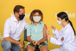 Após aprovação da Anvisa, SP começa a vacinar crianças com CoronaVac (crédito: Divulgação/Governo de São Paulo)