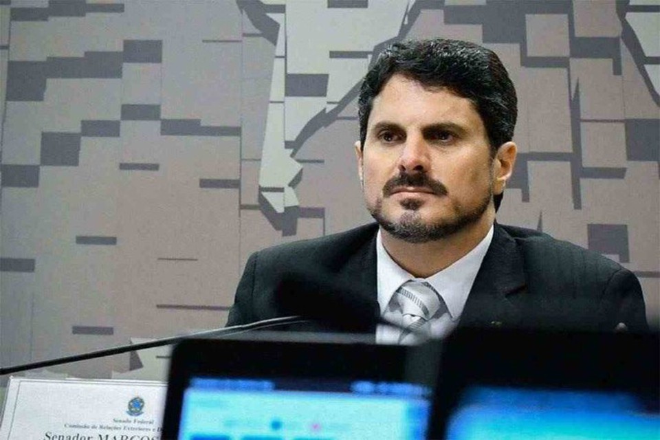Do Val chamou a deciso de Moraes de "arbitrria" e ressaltou que o bloqueio das contas  uma "afronta  dignidade" (Foto: Divulgao/Senado)