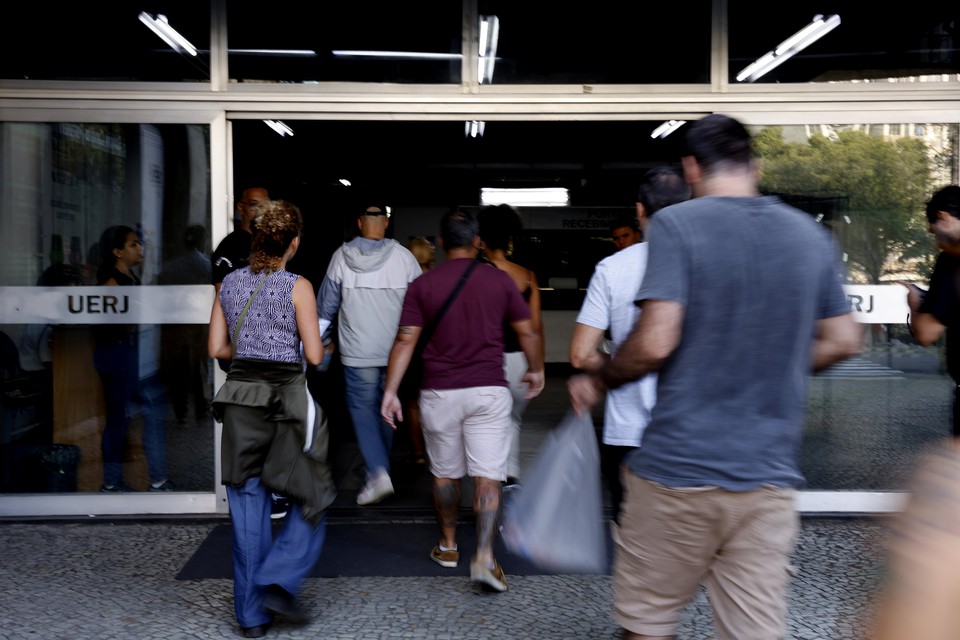  (Foto: Tnia Rgo/Agncia Brasil
)