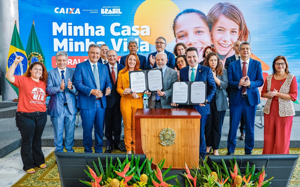 O Governo Federal anunciou o investimento de R$ 11,6 bilhões para a construção de 112,5 mil moradias pelo programa Minha Casa Minha, Minha Vida (MCMV) em todo o país (Foto: Ricardo Stuckert/PR)