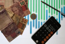 Inflao desacelera para todas as faixas de renda em maro (foto: Marcello Casal Jr/Agncia Brasil)