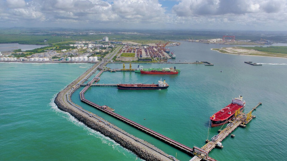 Complexo porturio de Suape recuperou autonomia em 27 de setembro de 2022 (Suape / Divulgao)