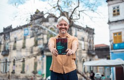 Bruno Albuquerque denuncia opresso colonial em 'MOTIM'