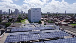 Sede da Compesa recebe sistema de energia solar (Foto: Divulgao)