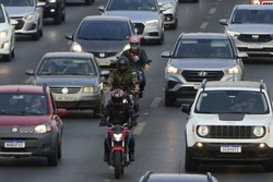 Emplacamentos de motos cresce 32% no primeiro bimestre, aponta Fenabrave (foto: Marcelo Ferreira/CB/D.A Press)