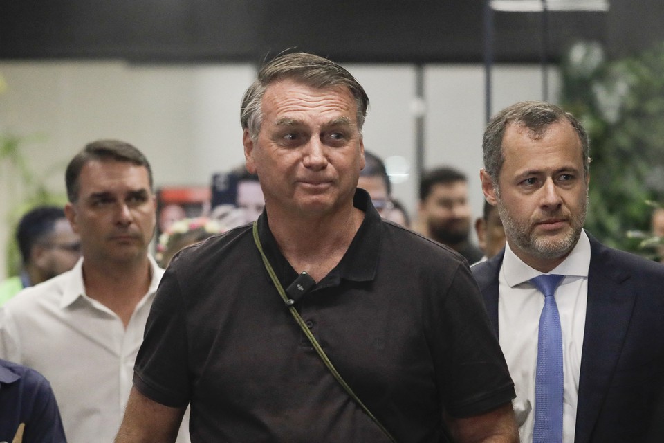 PF indiciou o ex-presidente Jair Bolsonaro e mais 36 acusados no relatrio (Foto: SERGIO LIMA/AFP
)