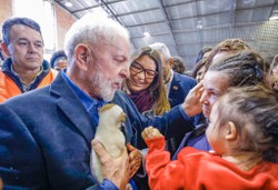 Governo Lula anuncia repasse extra de R$ 192 milhes para o Rio Grande do Sul  (foto: Ricardo Stuckert / PR)