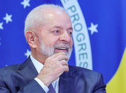 Lula conversa com presidente do Mxico sobre invaso de embaixada  (foto: Ricardo Stuckert/PR)