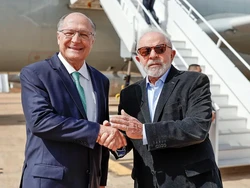 O vice-presidente da Repblica, Geraldo Alckmin, assume o comando do pas