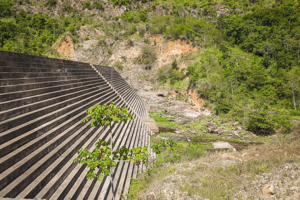 (No momento, a barragem está com 50% das obras concluídas)