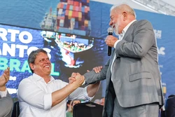 Lula criticou publicamente a privatização do Portp de Santos
