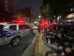 Vdeo: perseguio policial chama a ateno em Boa Viagem, Zona Sul do Recife (Cortesia)