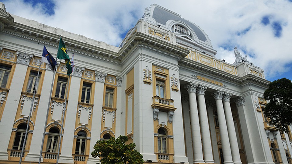 O mutiro  promovido pelo Tribunal de Justia de Pernambuco (TJPE)  (Foto: Arquivo )