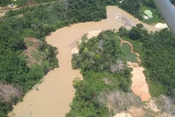 Justiça ordena retirada de garimpeiros das terras Yanomami (Foto: Hutukara/Isa/Divulgação)