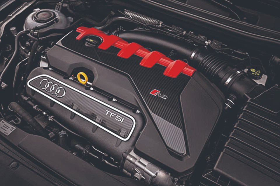 Motor 2.5 turbo desenvolve 400 cavalos de potncia (Audi/Divulgao)