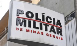 

Polcia Militar encontrou mulher j sem vida, cada na cama do casal quando chegou at o endereo da ocorrncia