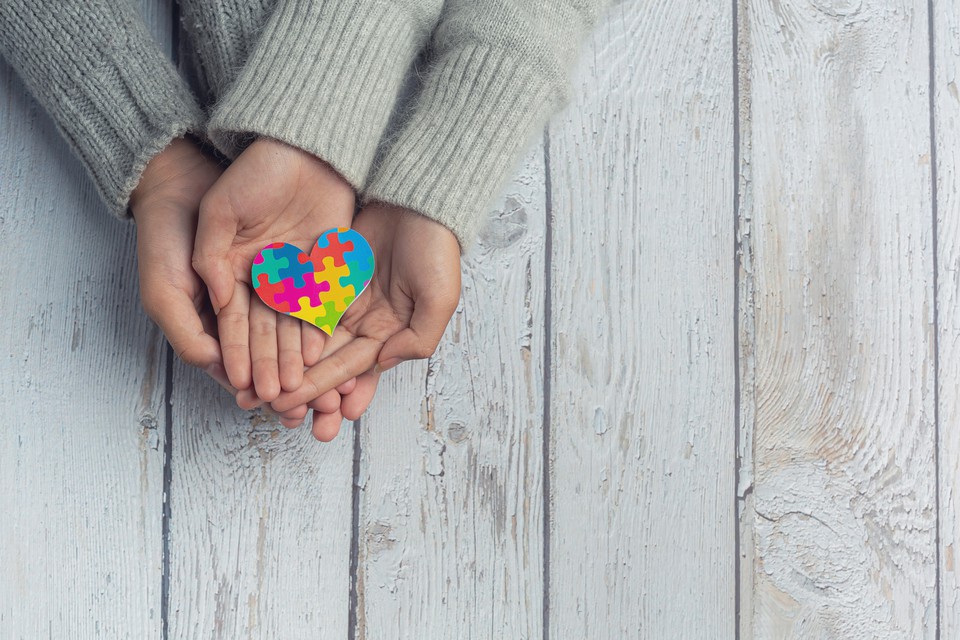 O Dia do Orgulho Autista  celebrado em 18 de junho (Foto: Freepik)