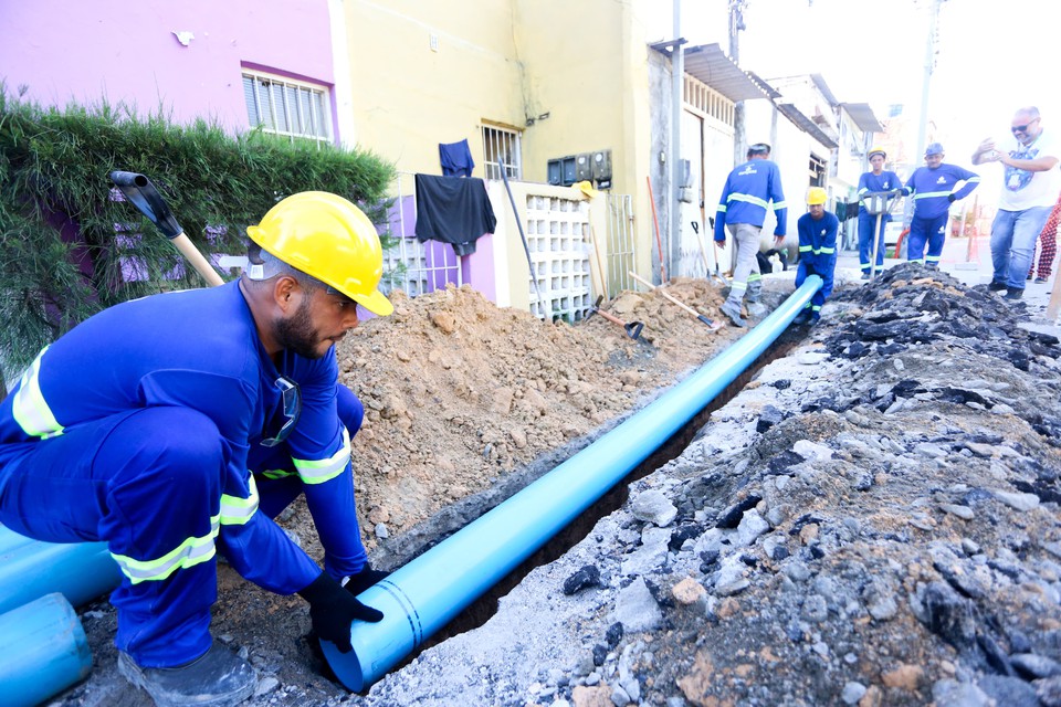 Tubulaes sero instaladas  (Foto: Compesa)