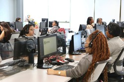 Segundo a prefeitura do Recife, ao longo desses meses, foram mais de 6.674 interaes registradas atravs da assistente virtual denominada SUSi.