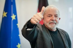 Lula promete criação de ministérios para indígenas e pequenas empresas (Foto: Ricardo StuCkert/PT
)