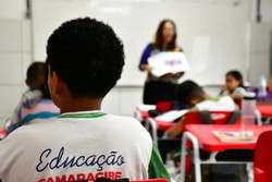 Concurso tem 200 vagas para professores em Camaragibe 