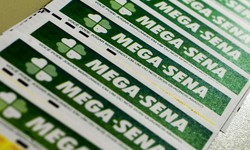 Mega-Sena sorteia nesta quarta-feira prêmio acumulado em R$ 8 milhões (Foto: Marcello Casal Jr/Agência Brasil)