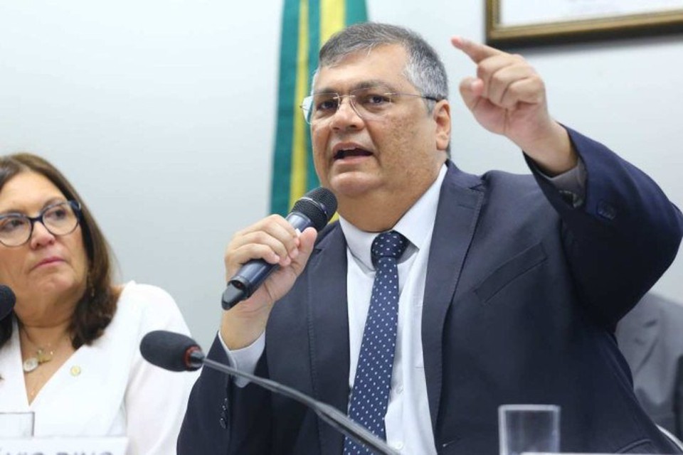 
Ao todo, Dino  alvo de 120 pedidos de convocao e convite para comparecer ao Congresso: 107 na Cmara e 13 no Senado (foto: ViniLoures/Agncia Cmara)