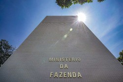 Governo registra superávit de quase R$ 80 bilhões em janeiro (foto: Rafa Neddermeyer/Agência Brasil)