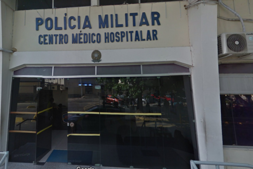Centro hospitalar da PM fica no Recife  (Foto: Reproduo/Google Street View)