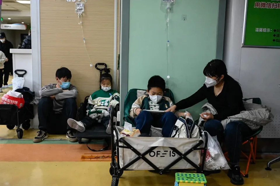 


Crescimento anormal de casos de pneumonia entre crianas levou a Organizao Mundial da Sade (OMS) a pedir explicaes s autoridades chinesas (foto: Jade Gao / AFP)