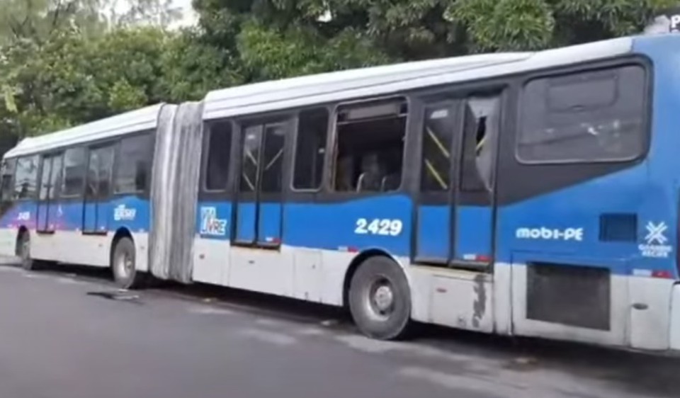 BRT foi alvo de assalto que terminou em morte  (Foto: Cortesia)