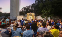 Os fiis saram do Parque Urbano da Macaxeira por volta das 18h e percorreram a Avenida Norte e a Rua Itacoatiara, em direo  Praa do Morro da Conceio