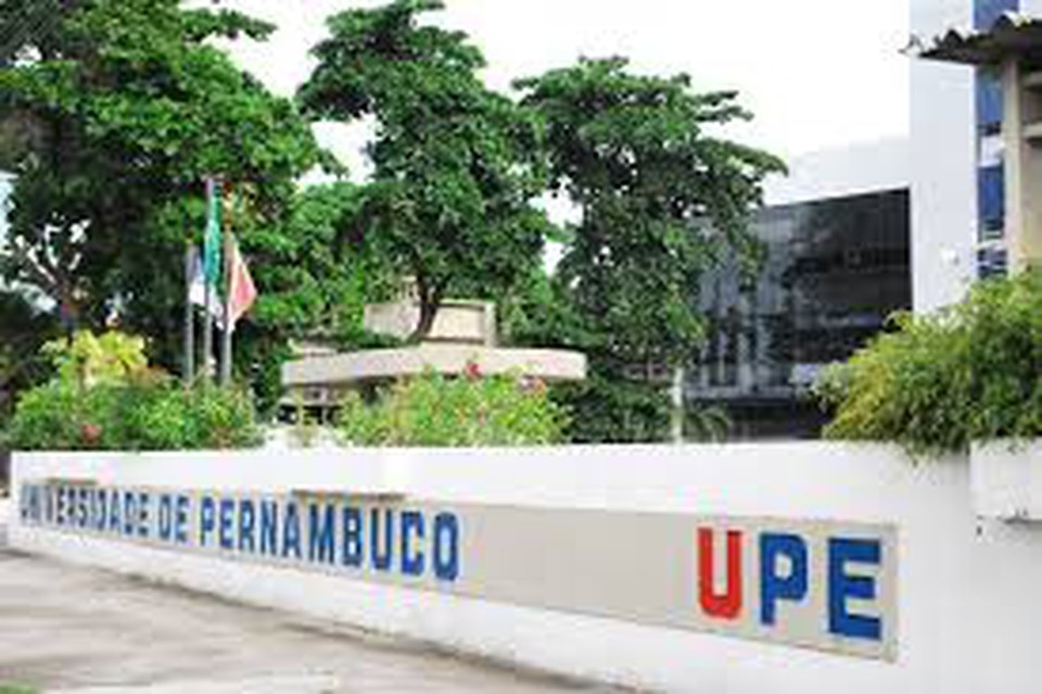 UPE fica no Recife  (Foto: Arquivo)