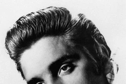 45 anos sem Elvis Presley: relembre o legado do rei do rock (Foto: AFP Photo)