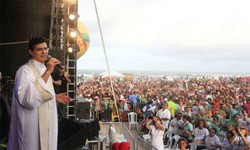 Evento  Evangelizar  Preciso  rene catlicos na praia do Pina, neste sbado (27) (Foto: Arquivo/DP)
