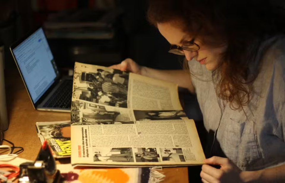 Tradutora Flora Thomson-DeVeaux considera a viralizao da obra como consequncia da trama refletir a sociedade atual (Crdito: Divulgao)