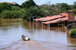 Maranho tem 30 cidades em emergncia devido a chuvas Segundo Defesa Civil, h 1.031 famlias desabrigadas e 2.909 desalojadas no estado