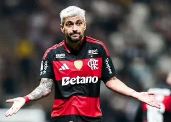 Após quase 3 meses, Arrascaeta decide desabafar