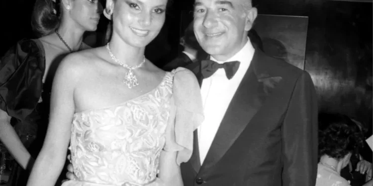 A mulher mais rica do Brasil casou com apenas 17 anos