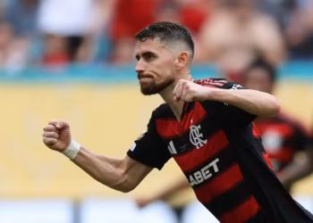Jorginho dando adeus? Ídolo do Flamengo quer tirar ele do Brasil