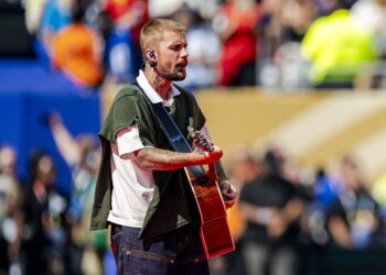 Poucos sabem, mas Justin Bieber cantou uma música Gospel na final da Copa
